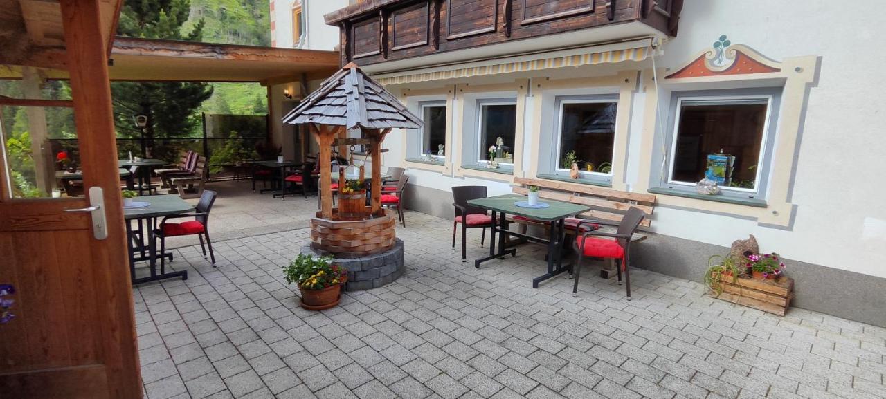 Fruehstueckspension Knappaschneider Prägraten Exterior photo